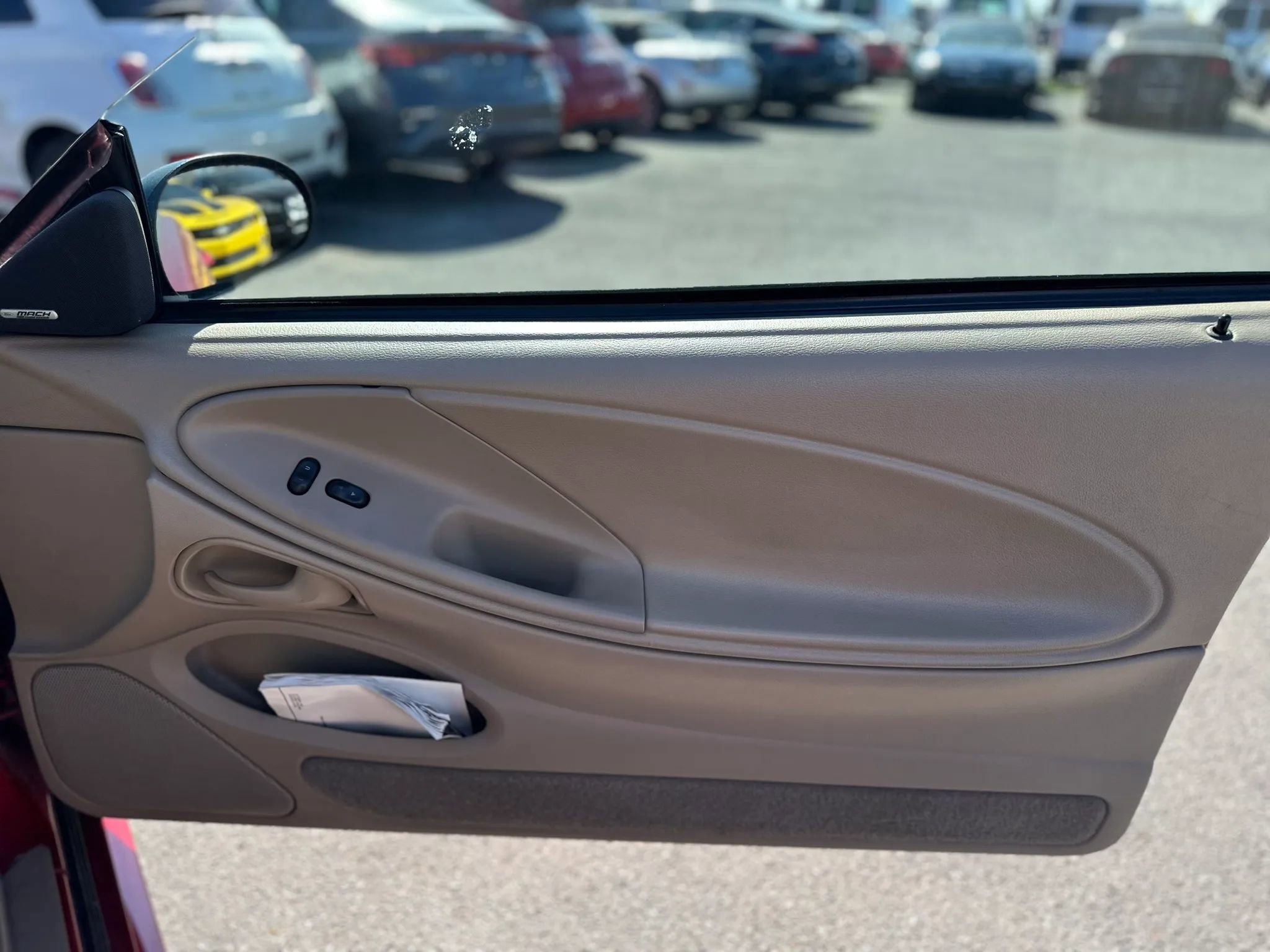 Used 1999 Ford Mustang Coupe image 17