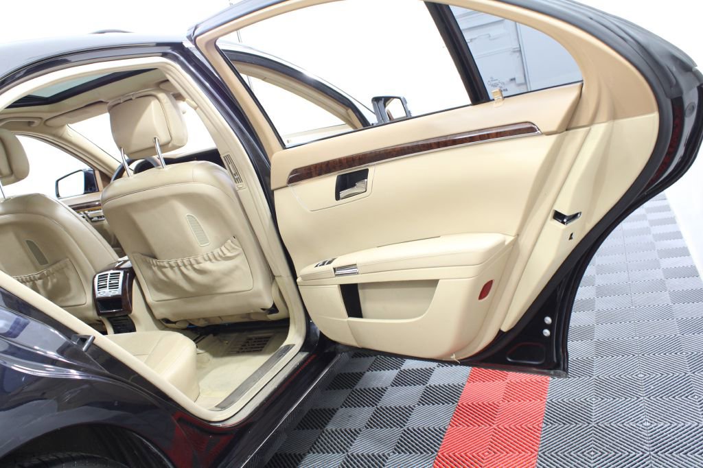 Used 2010 Mercedes-Benz S 550 4MATIC image 20