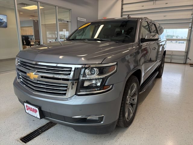 Used 2018 Chevrolet Suburban Premier AWD/4WD image 6
