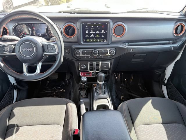 Used 2023 Jeep Gladiator Mojave w/ LED Lighting Group AWD/4WD image 8