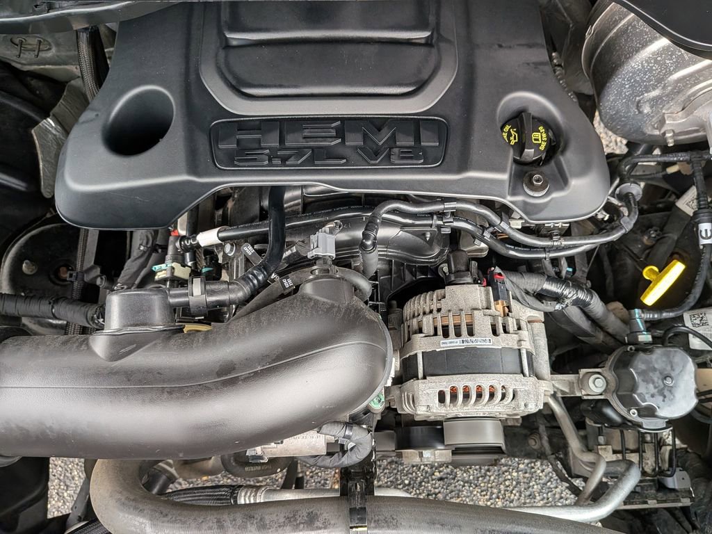 Used 2021 RAM 1500 Big Horn image 33