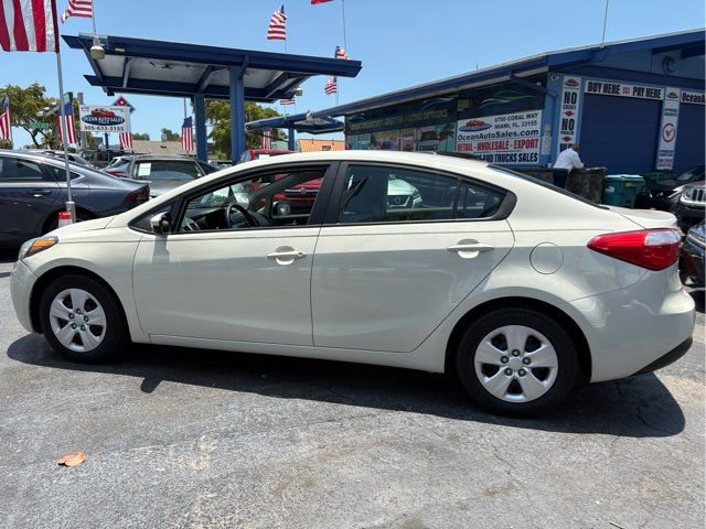 Used 2015 Kia Forte LX image 11