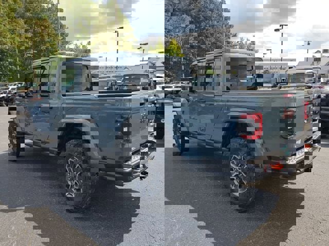 New 2025 Jeep Gladiator Mojave image 4