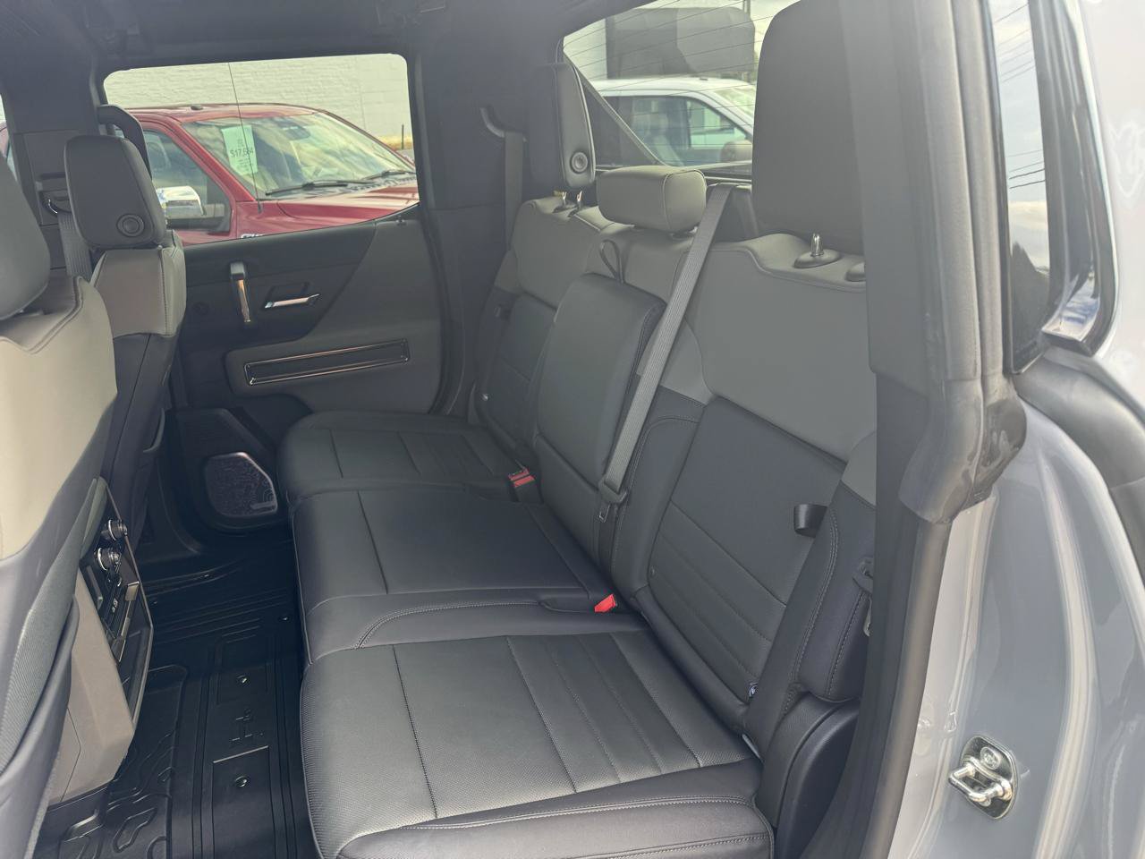 Used 2025 GMC Hummer EV 2X AWD/4WD image 20