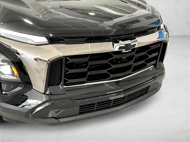 Used 2026 Chevrolet Equinox ACTIV FWD image 30