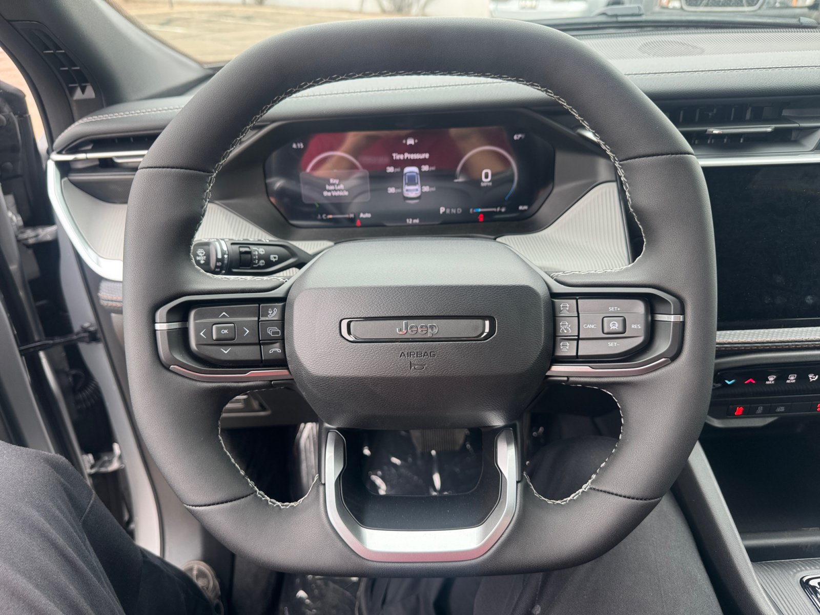New 2026 Jeep Cherokee Limited AWD/4WD image 9