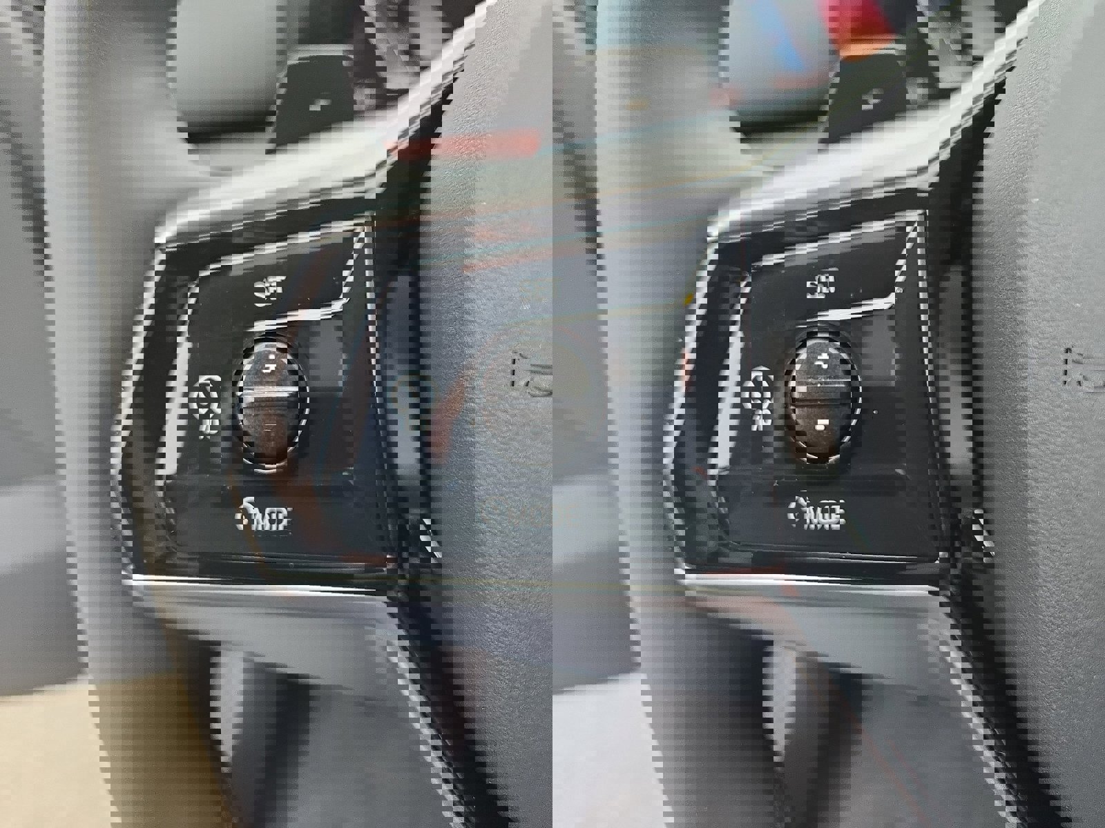 Used 2024 BMW 540i xDrive image 23