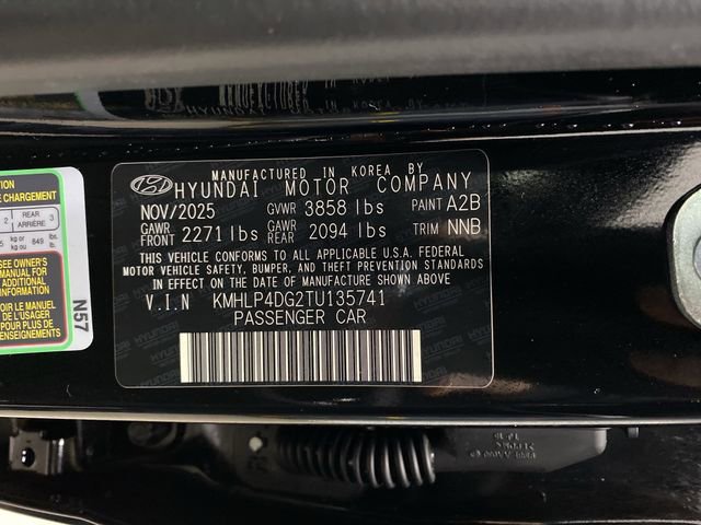 New 2026 Hyundai Elantra Limited image 36