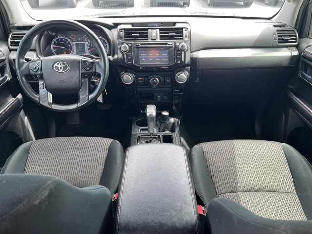 Used 2018 Toyota 4Runner TRD Off-Road AWD/4WD image 19