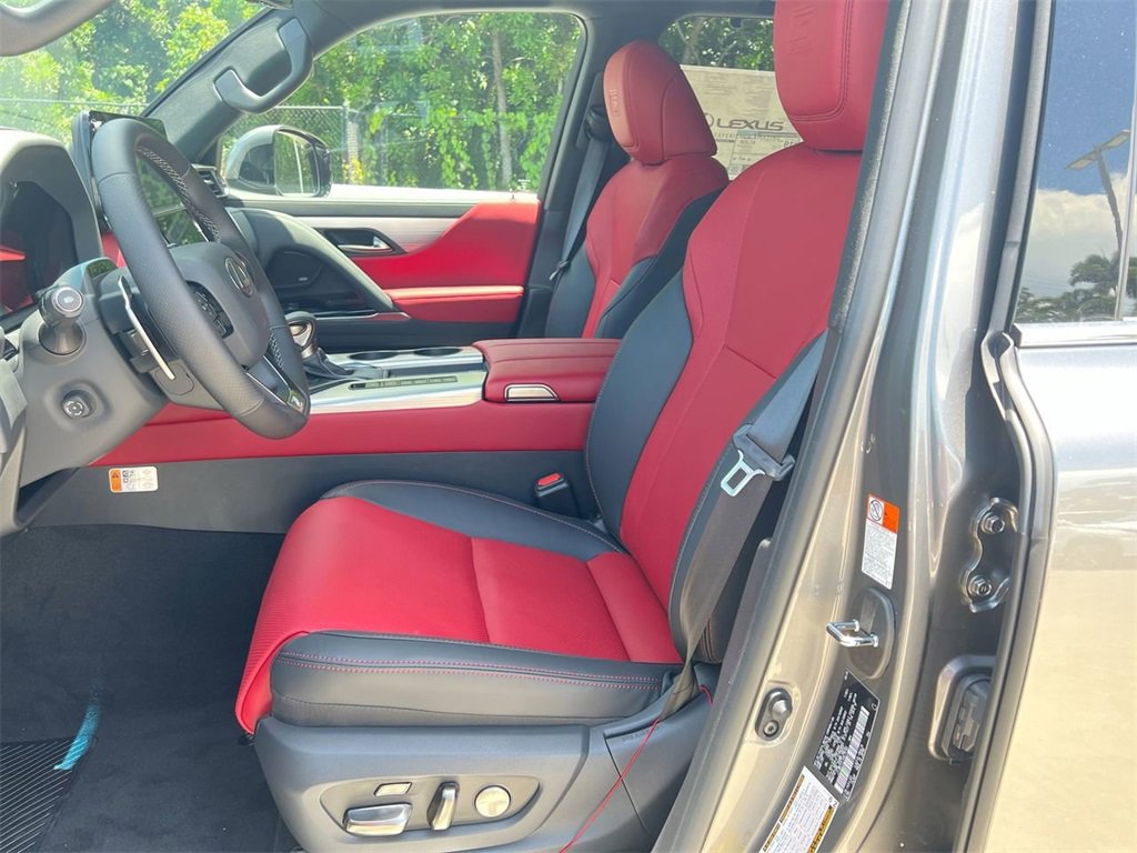 New 2025 Lexus LX 600 F Sport image 12