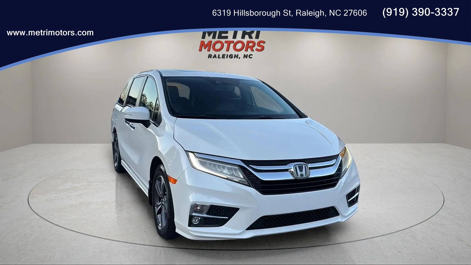 Used 2018 Honda Odyssey Touring image 1