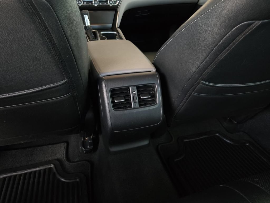Used 2020 Honda Accord EX image 13