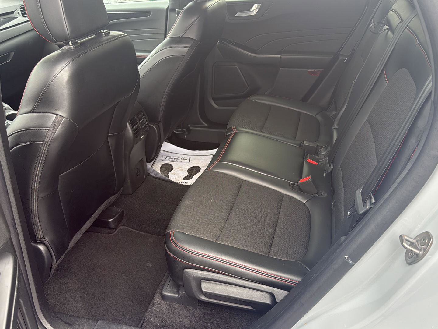 Used 2025 Ford Escape ST-Line Select image 15