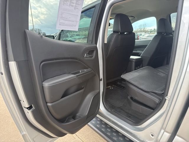 Used 2018 GMC Canyon SLT w/ Driver Alert Package image 18