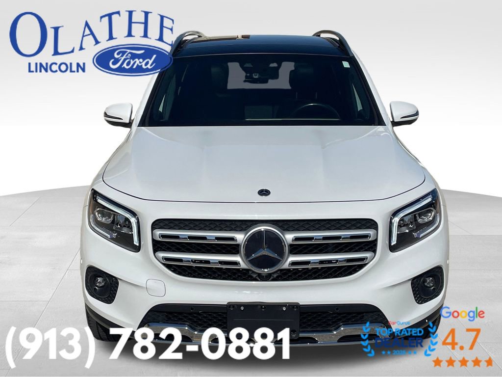 Used 2021 Mercedes-Benz GLB 250 4MATIC w/ Premium Package image 8