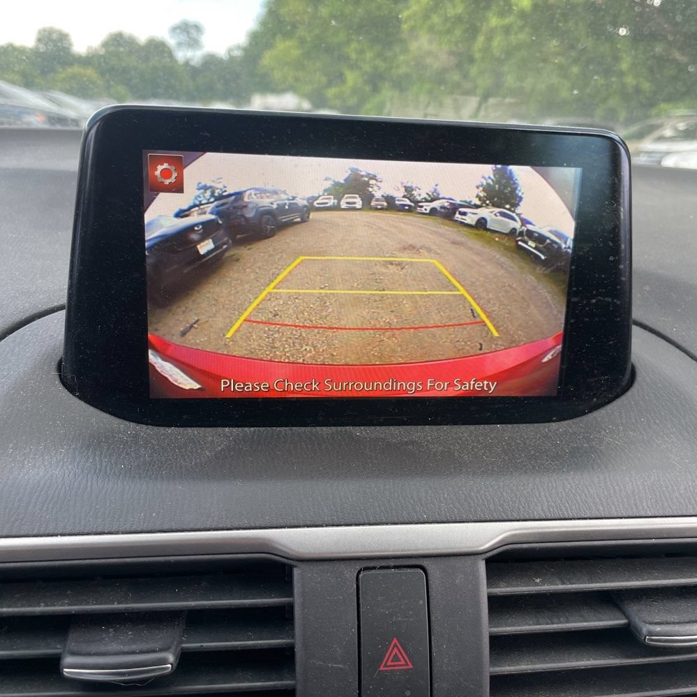 Used 2017 MAZDA MAZDA3 Sport FWD image 8