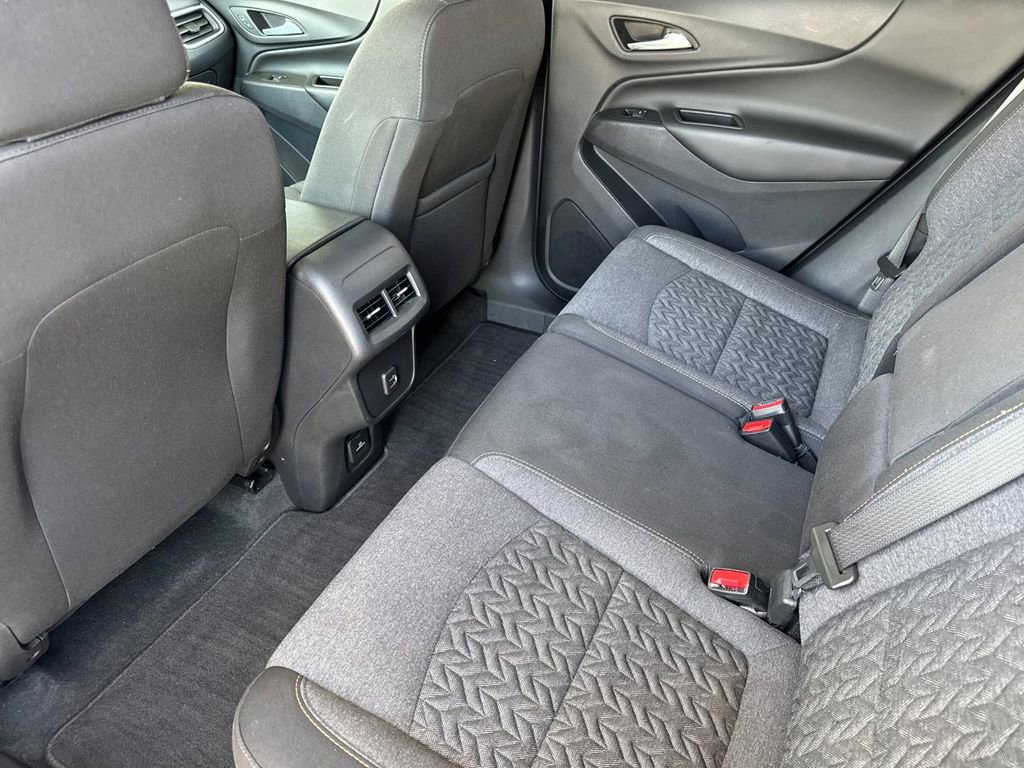 Used 2023 Chevrolet Equinox LT FWD image 12
