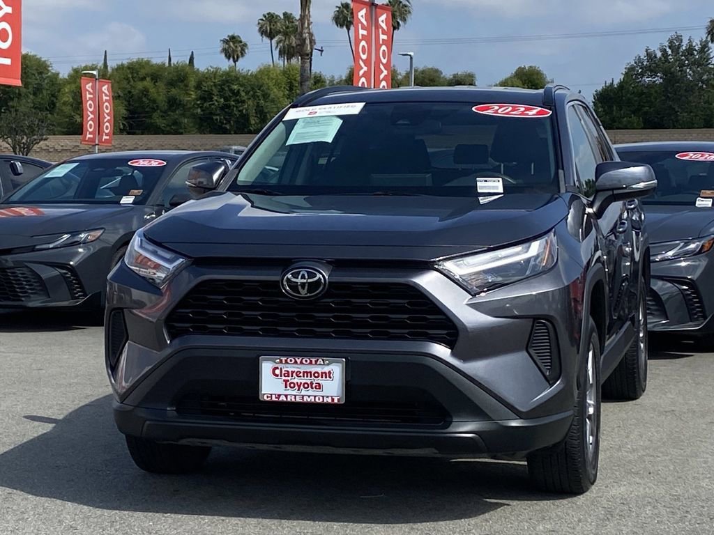Certified 2024 Toyota RAV4 XLE AWD/4WD image 45