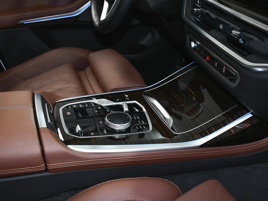 Used 2026 BMW X7 xDrive40i image 85