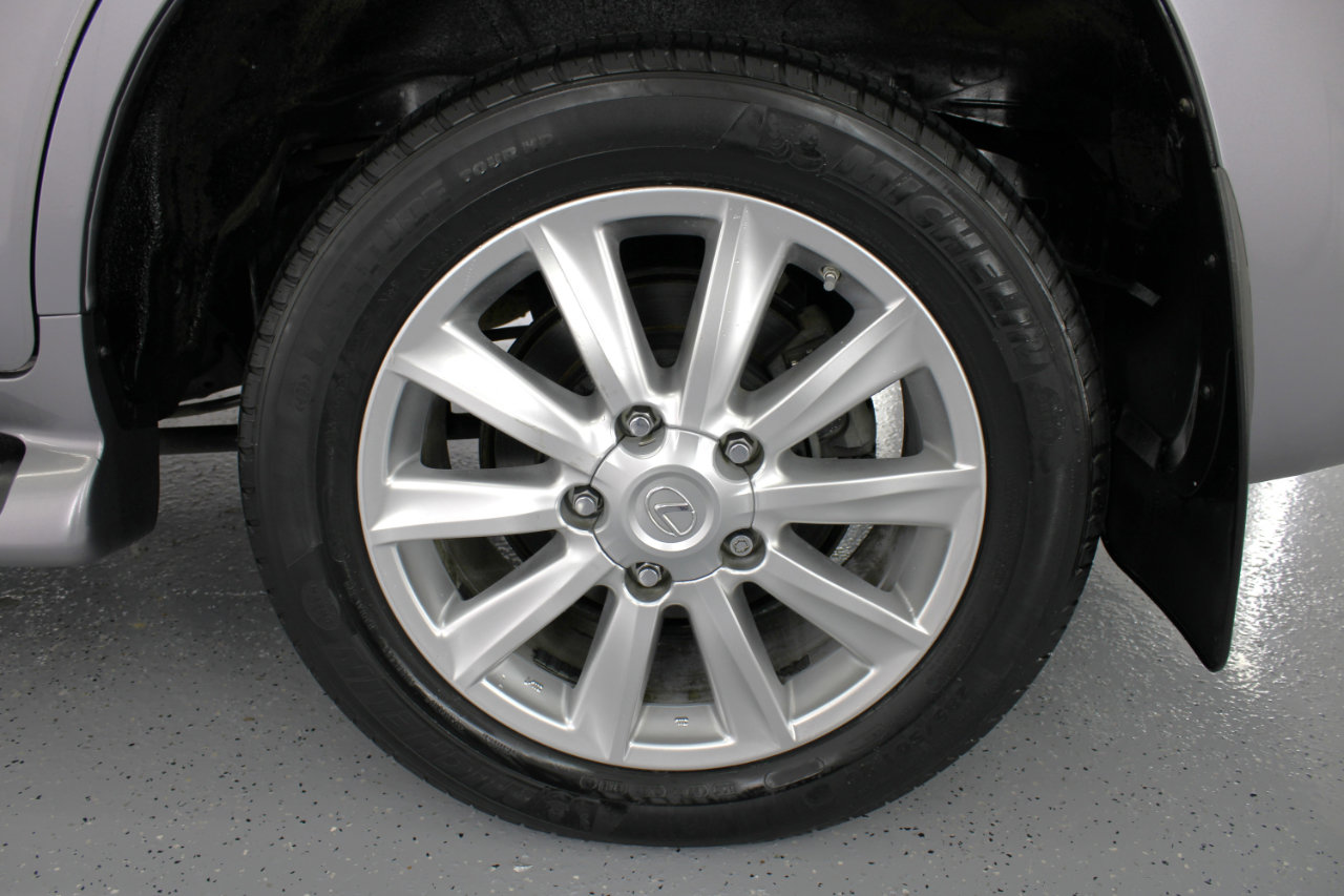 Used 2009 Lexus LX 570 4WD image 78