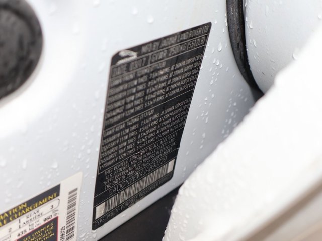 Used 2018 Jaguar F-PACE Portfolio AWD/4WD image 16