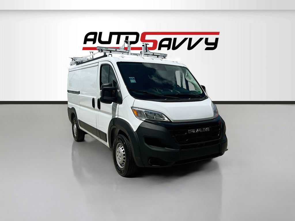 Used 2024 RAM ProMaster 2500 FWD image 1