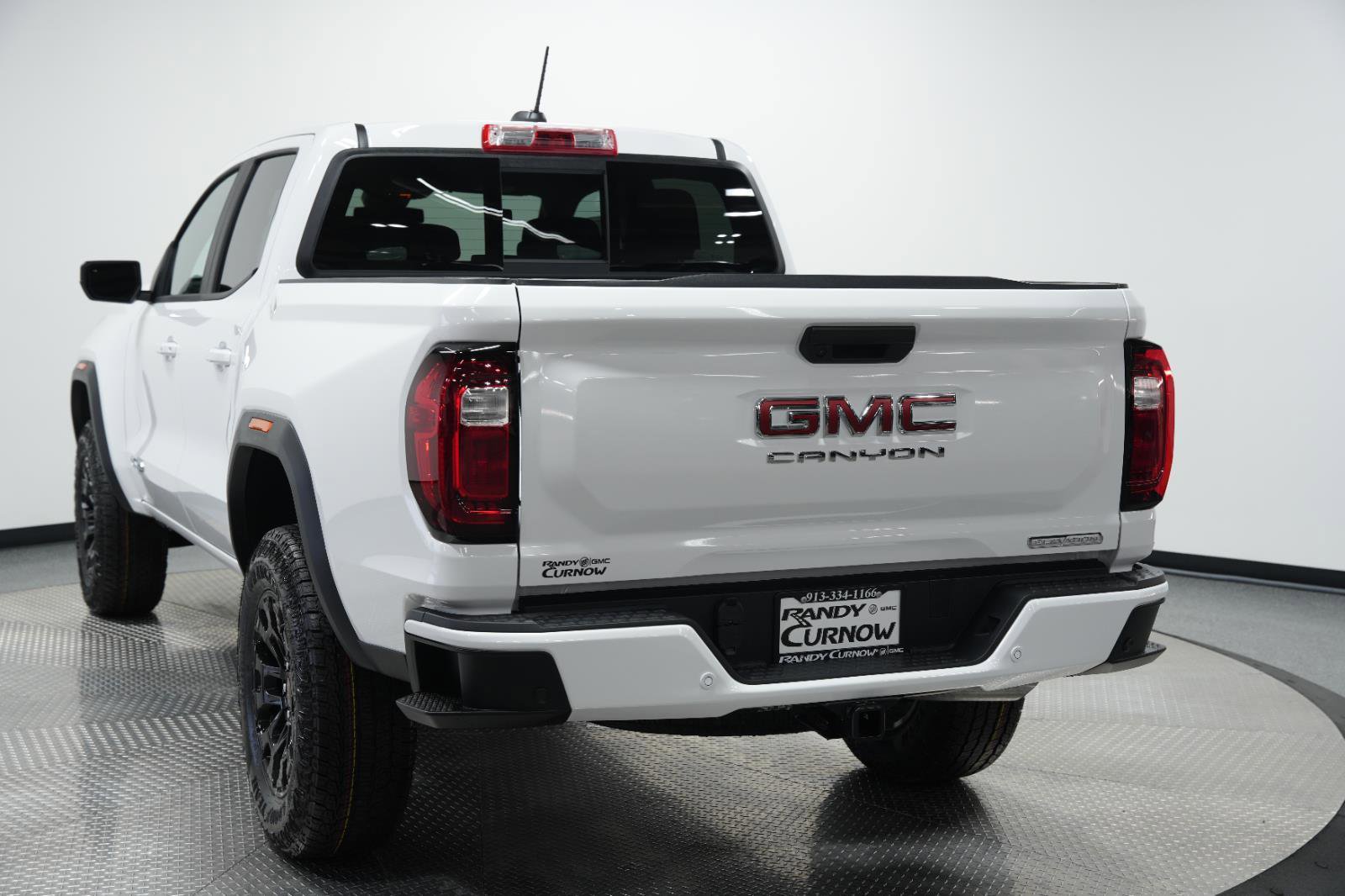 New 2026 GMC Canyon Elevation image 6