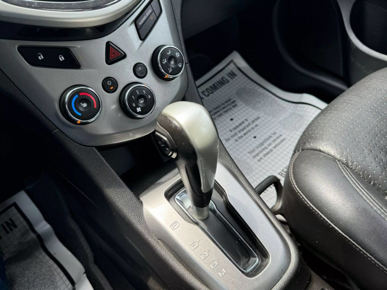 Used 2020 Chevrolet Sonic Premier FWD image 27