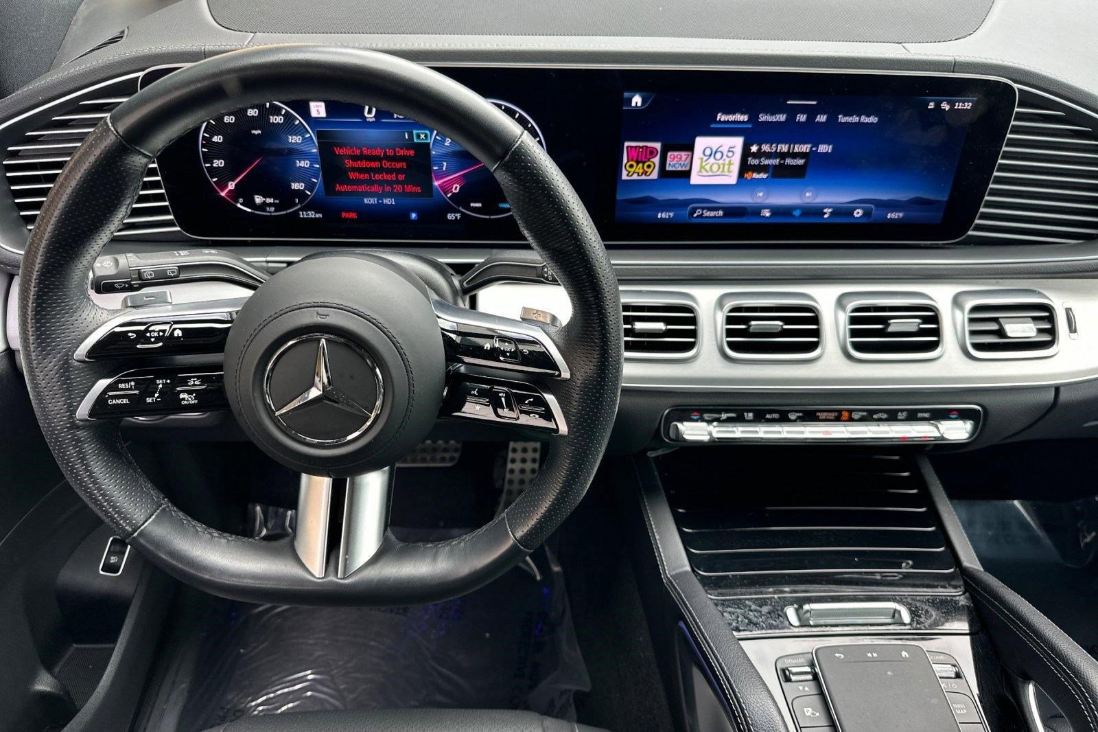 Used 2025 Mercedes-Benz GLS 450 4MATIC image 30