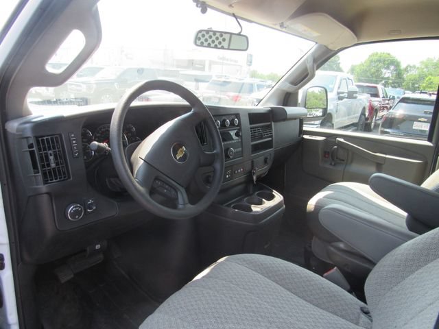 Certified 2025 Chevrolet Express 2500 w/ Driver Convenience Package RWD image 8