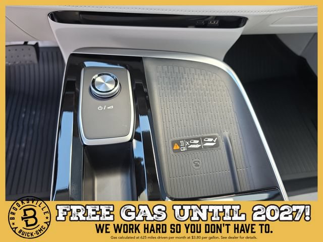 New 2027 Buick Enclave Avenir w/ LPO, Floor Liner Package FWD image 24
