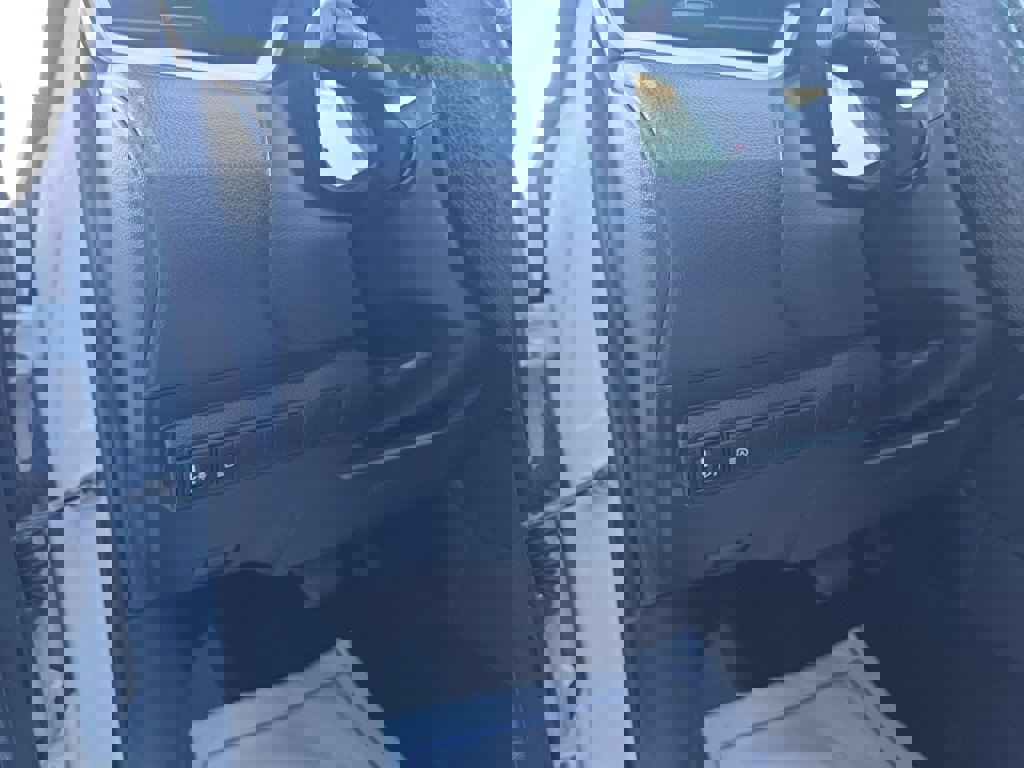 Certified 2023 Toyota Corolla LE image 17