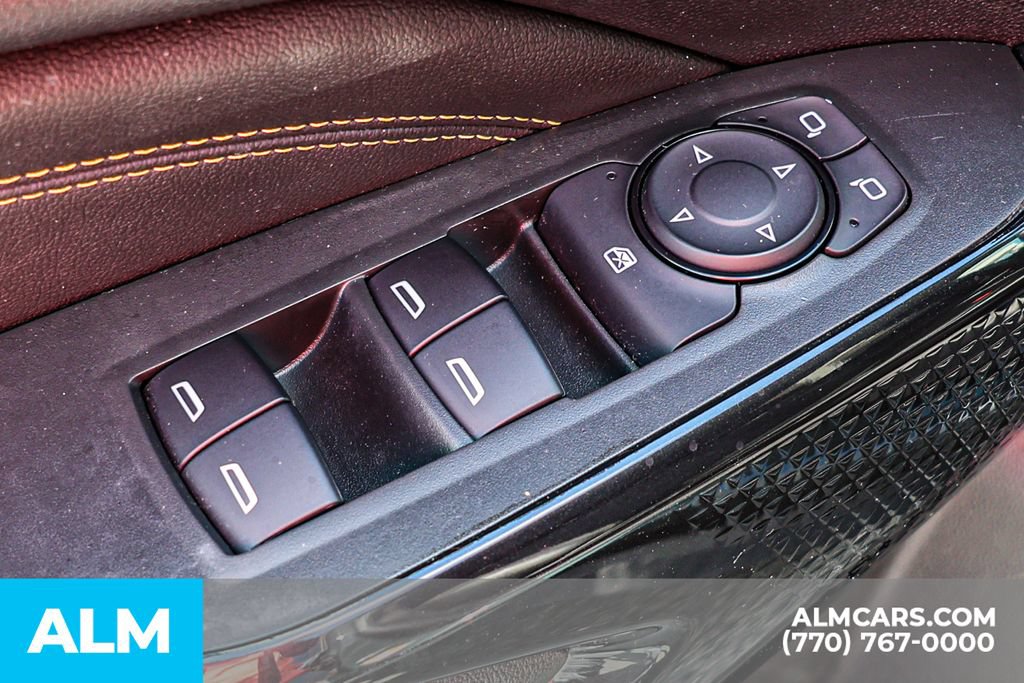 Used 2025 Chevrolet Trax LT FWD image 44
