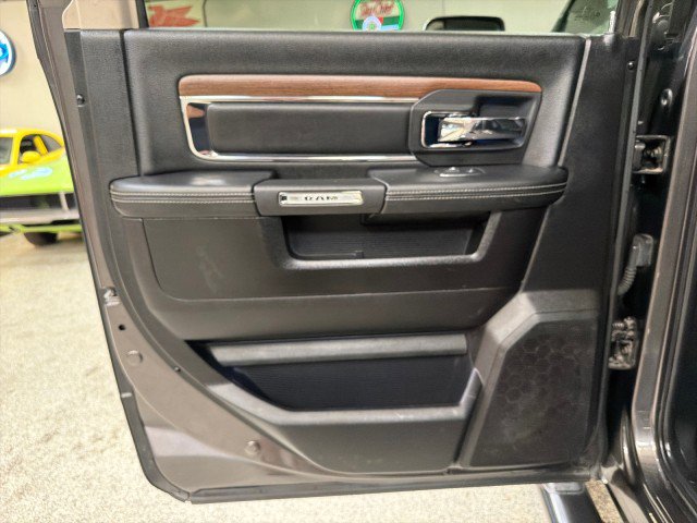 Used 2017 RAM 2500 Laramie image 29