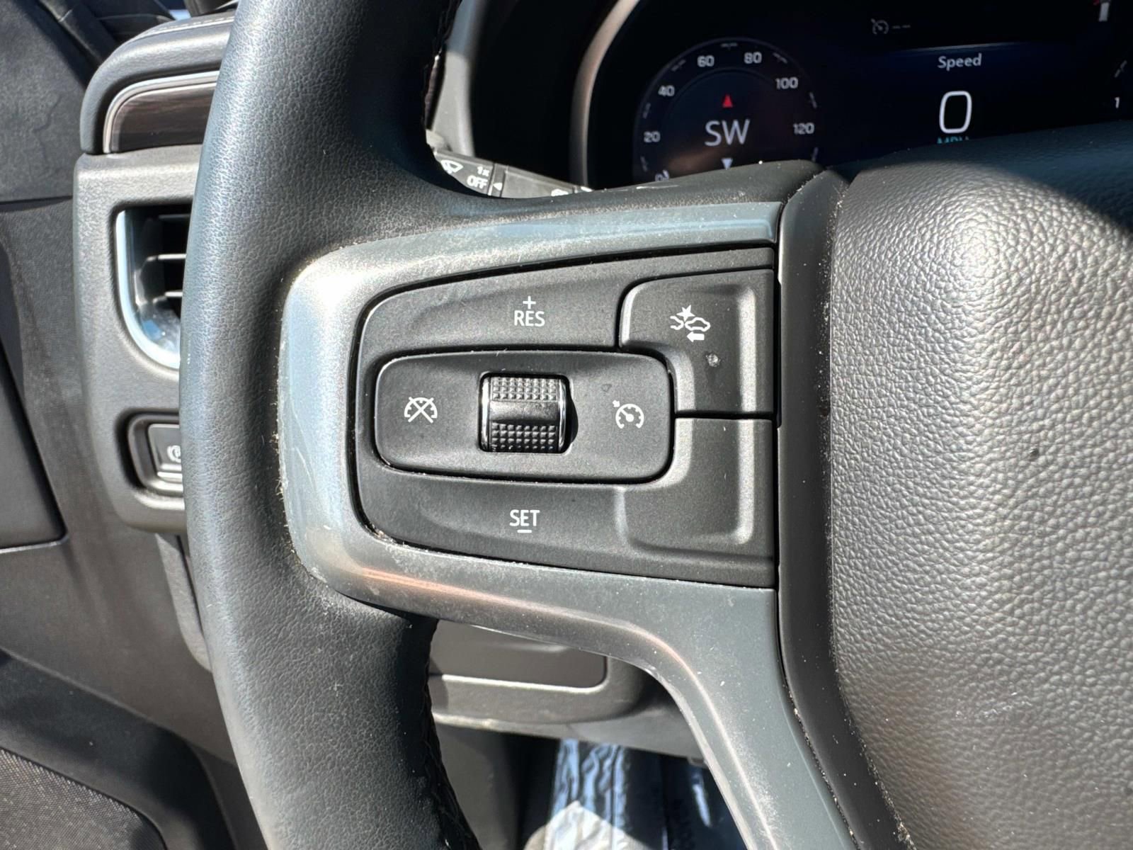 Used 2023 Chevrolet Tahoe LT image 23