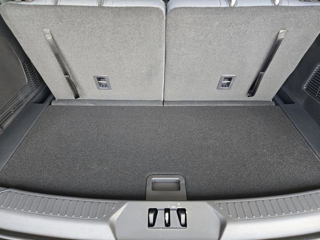 New 2026 Ford Explorer Active image 24