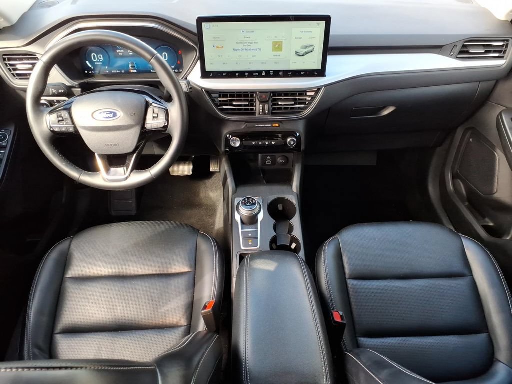 Used 2025 Ford Escape Platinum AWD/4WD image 11