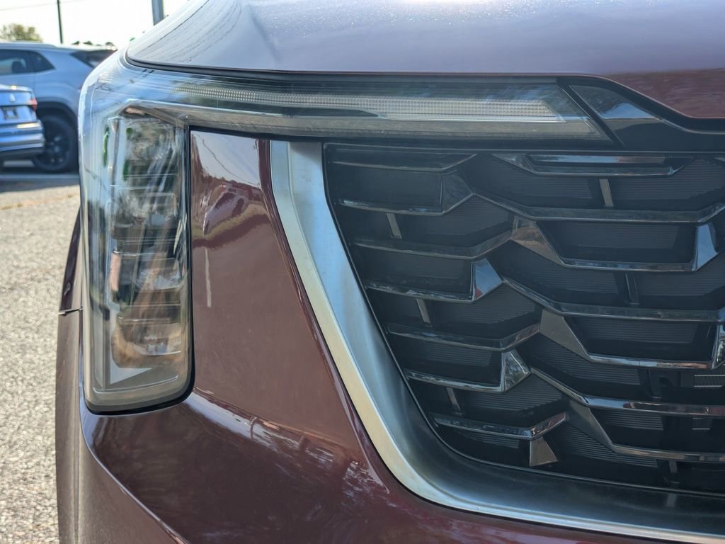 Used 2025 Kia Sorento SX image 10