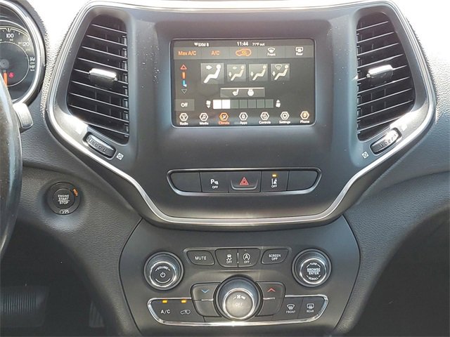 Used 2021 Jeep Cherokee Latitude Plus image 25