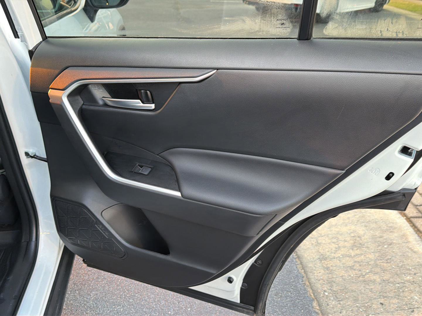 Certified 2025 Toyota RAV4 XLE Premium FWD image 15