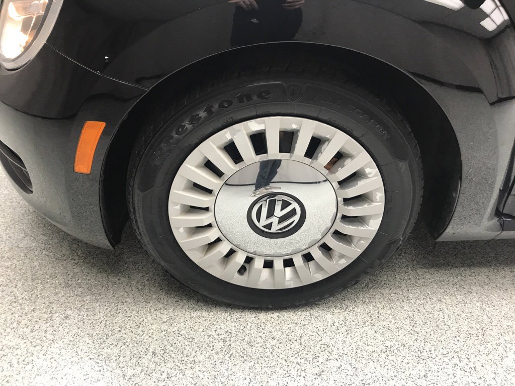 Used 2015 Volkswagen Beetle 1.8T image 7