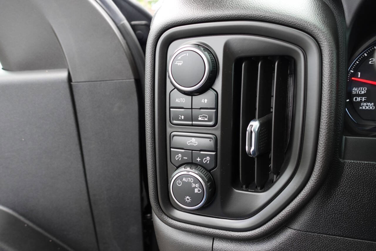 Used 2023 Chevrolet Silverado 1500 Custom AWD/4WD image 53