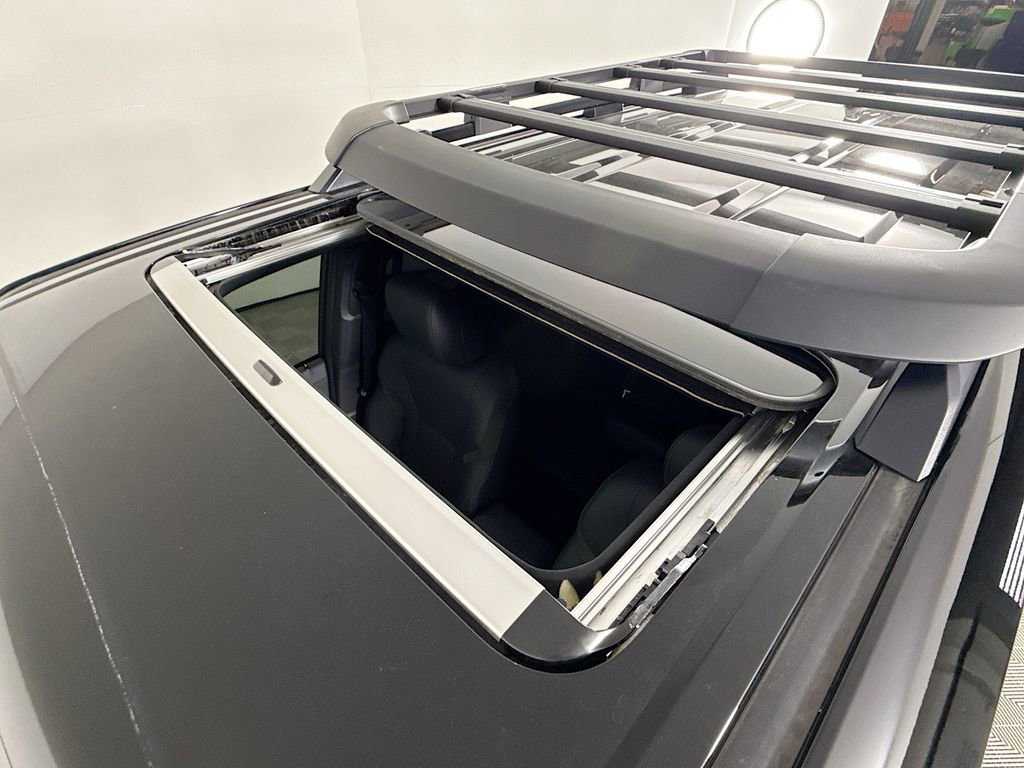 Used 2024 Lexus GX 550 image 23