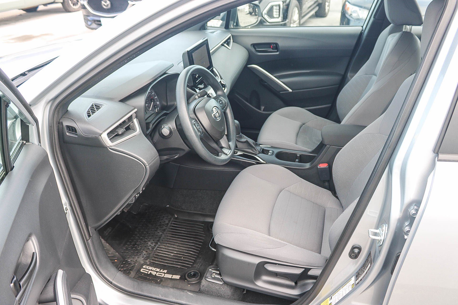 Certified 2024 Toyota Corolla Cross AWD Hybrid image 18