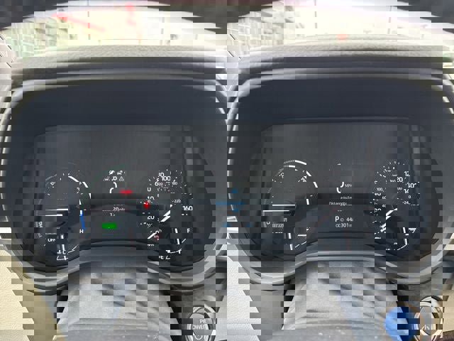 Certified 2024 Toyota Sienna XLE image 30