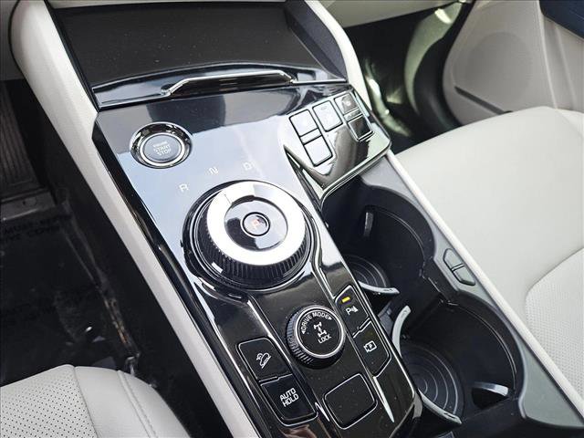 Used 2023 Kia Sportage EX image 18