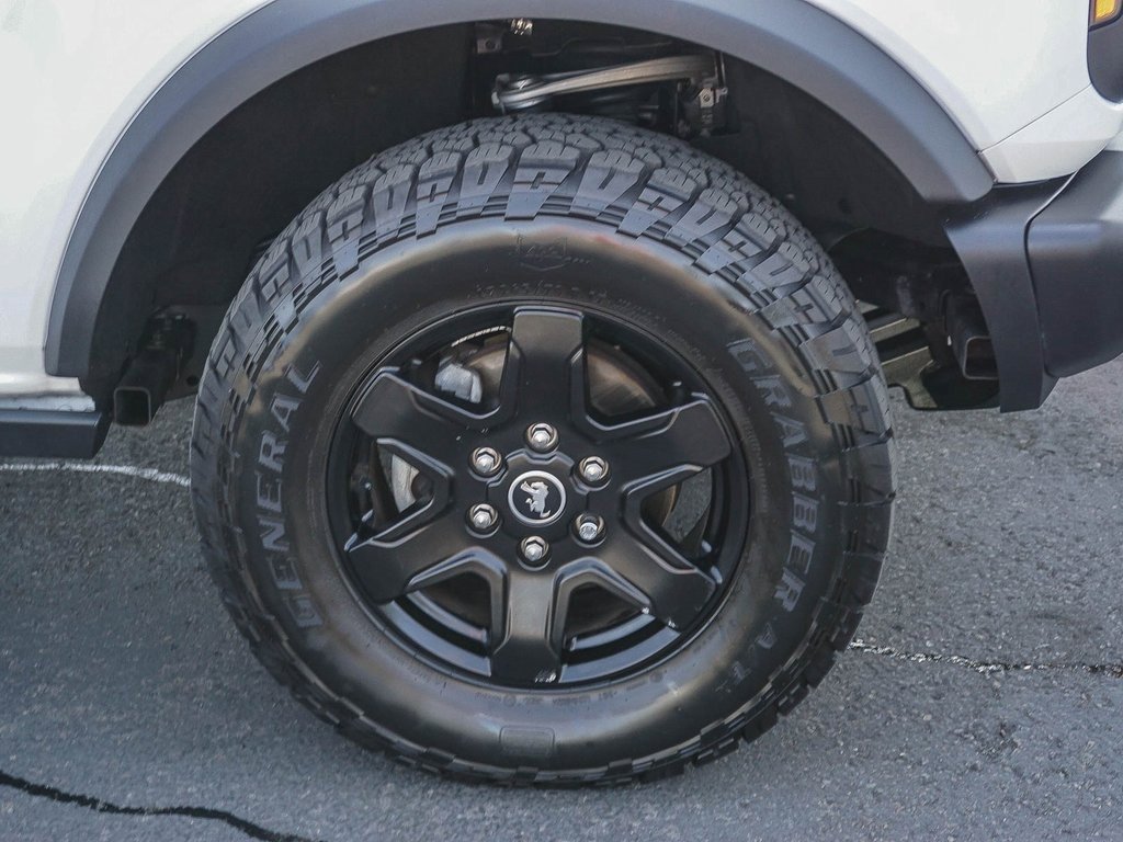 Used 2022 Ford Bronco Black Diamond image 10