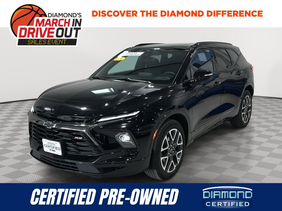 Used 2025 Chevrolet Blazer RS image 1