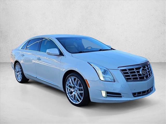 Used 2013 Cadillac XTS Premium image 3