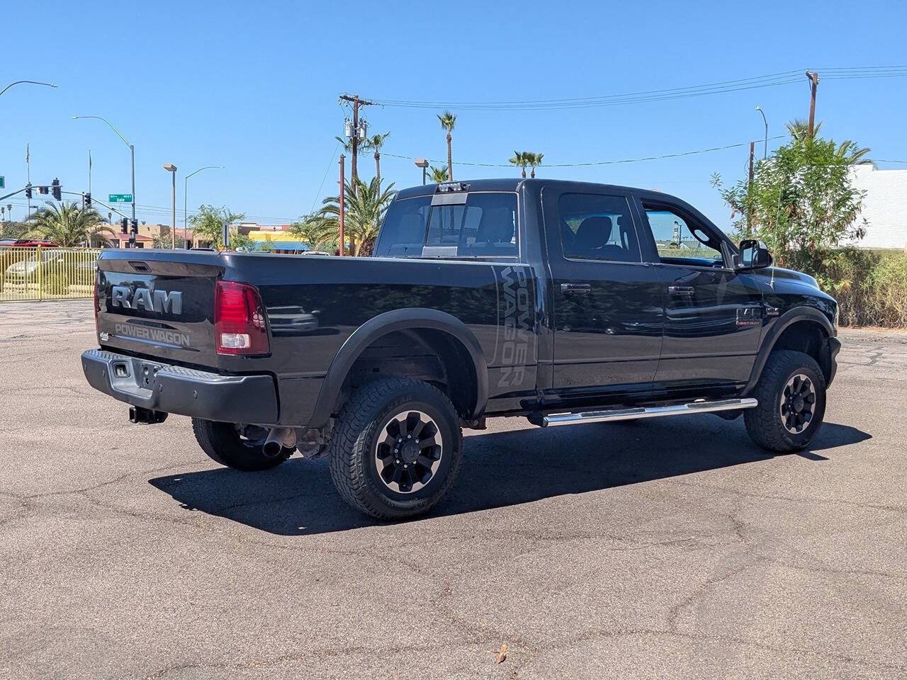 Used 2018 RAM 2500 Power Wagon w/ Luxury Group AWD/4WD image 4